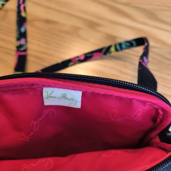 Vera Bradley Crossbody Bag In Cotton, Navy Floral, NWOT - Picture 8 of 11